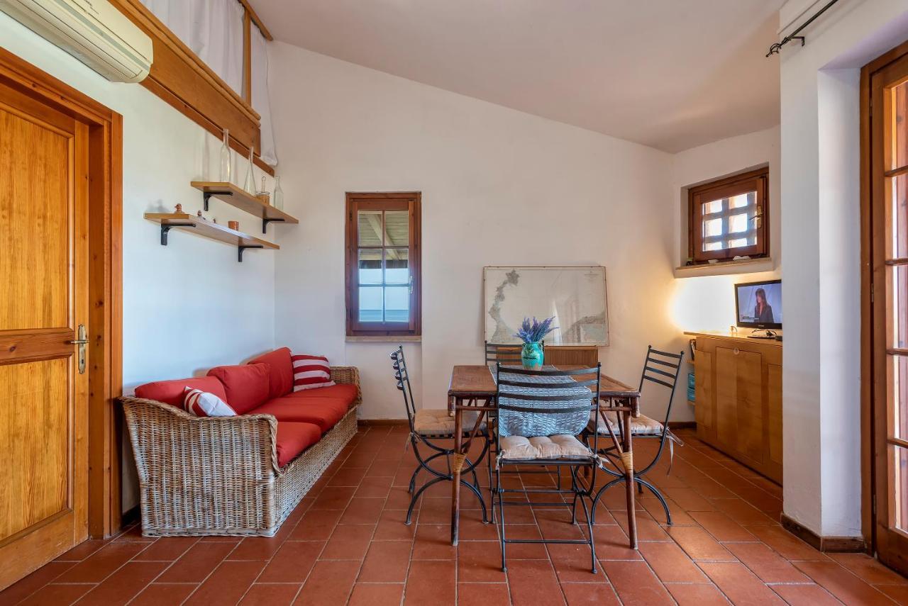 Vila Sardinia Re - Villino Maja Stintino Exteriér fotografie